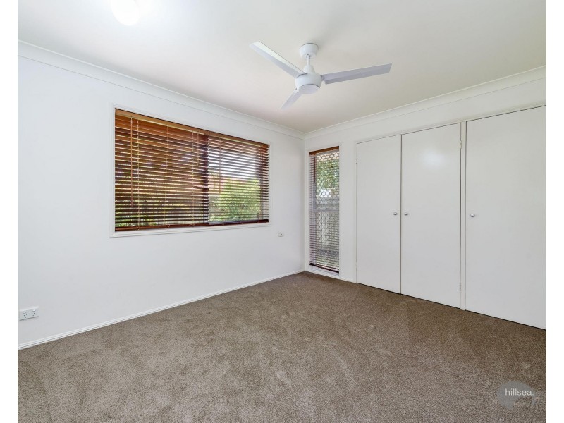 2/16 Stephanie Court, Labrador QLD 4215