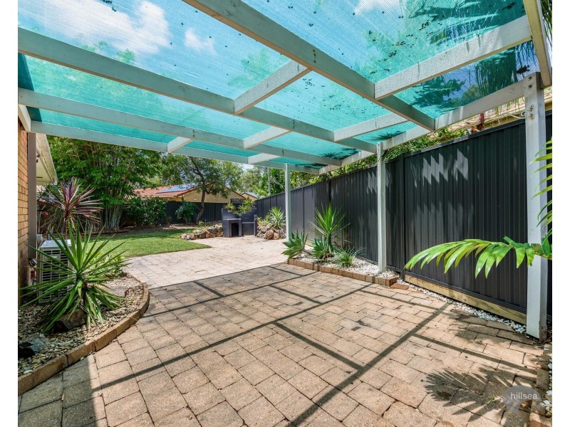 2/16 Stephanie Court, Labrador QLD 4215