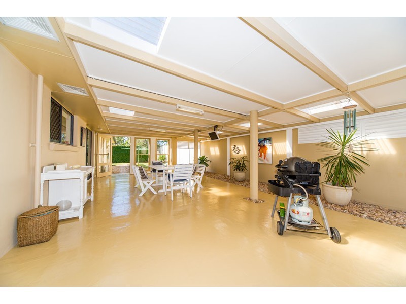 9 Mulkarra Street, Biggera Waters QLD 4216