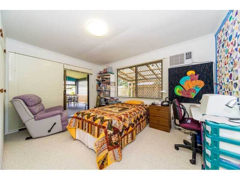 5 Brookside Road, Labrador QLD 4215