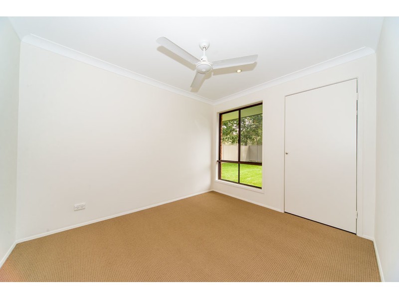 2/21 Morinda Way, Labrador QLD 4215