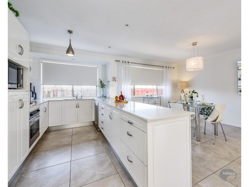 33 Carner Court, Parkwood QLD 4214