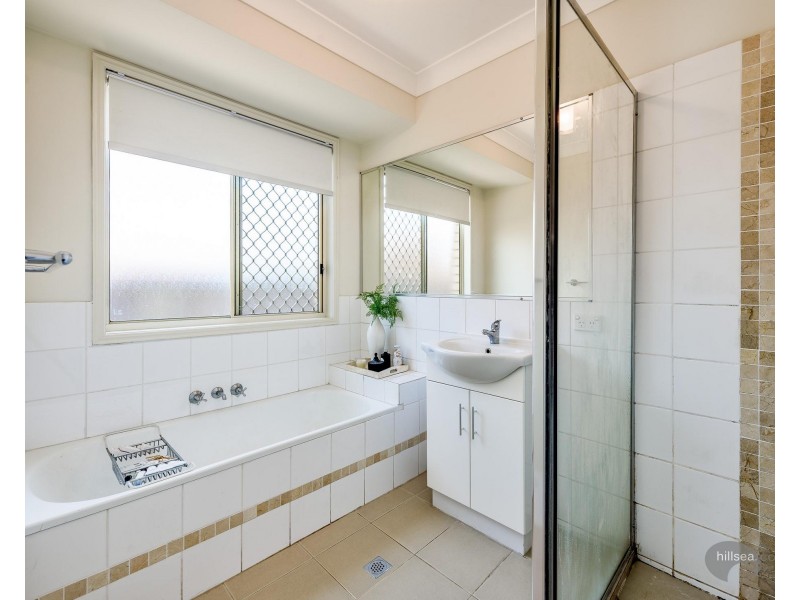 33 Carner Court, Parkwood QLD 4214