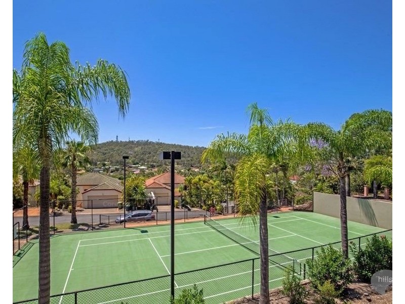 2/3 – 15 Fortuna Place, Parkwood QLD 4214