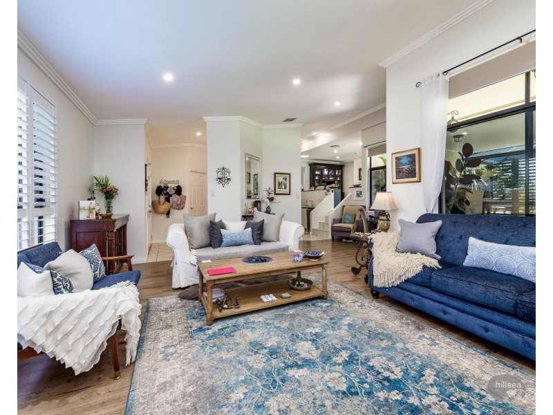 18 Tiger Drive, Arundel QLD 4214