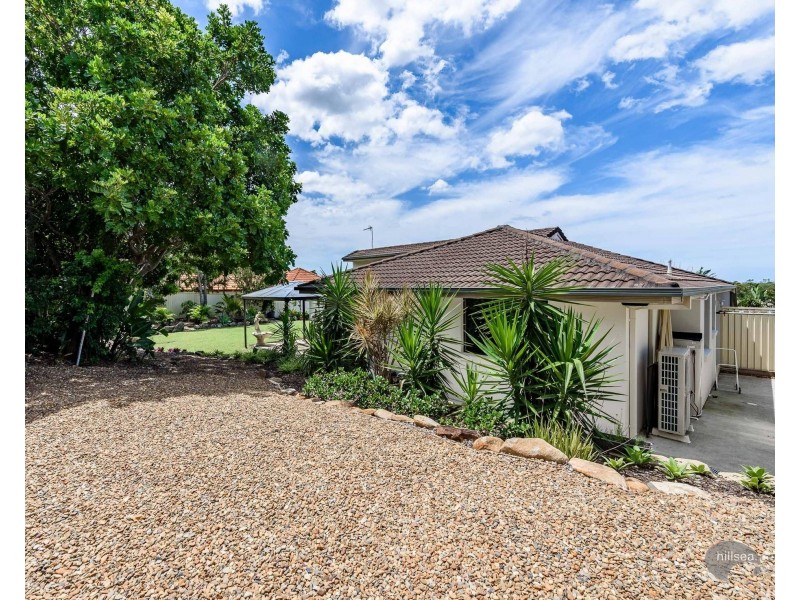 18 Tiger Drive, Arundel QLD 4214