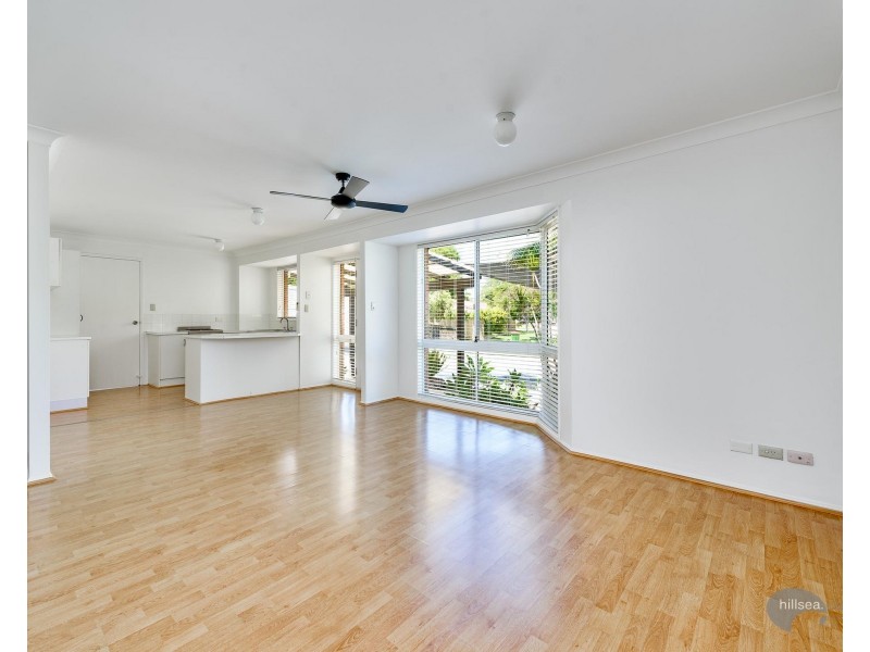 1/16 Stephanie Court, Labrador QLD 4215