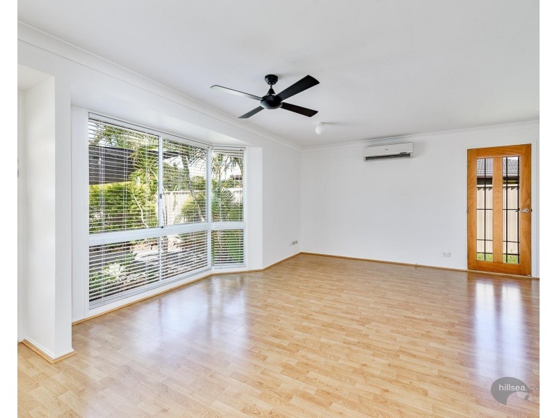 1/16 Stephanie Court, Labrador QLD 4215