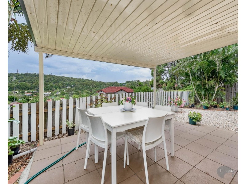 21/6 Buddy Holly Close, Parkwood QLD 4214