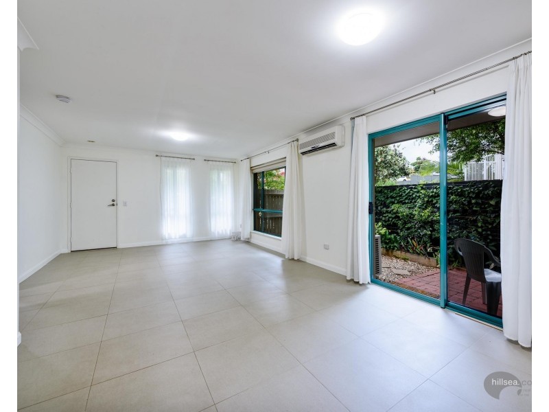 21/6 Buddy Holly Close, Parkwood QLD 4214