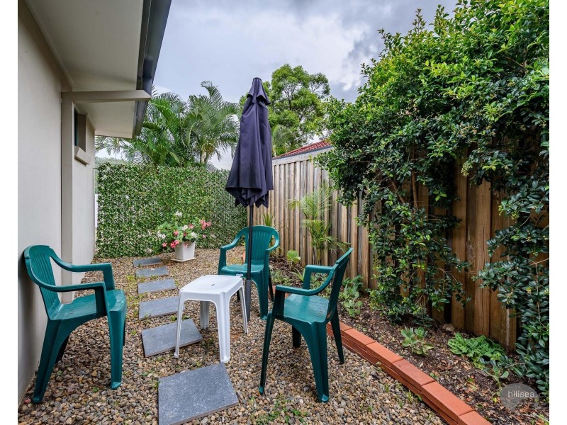 21/6 Buddy Holly Close, Parkwood QLD 4214