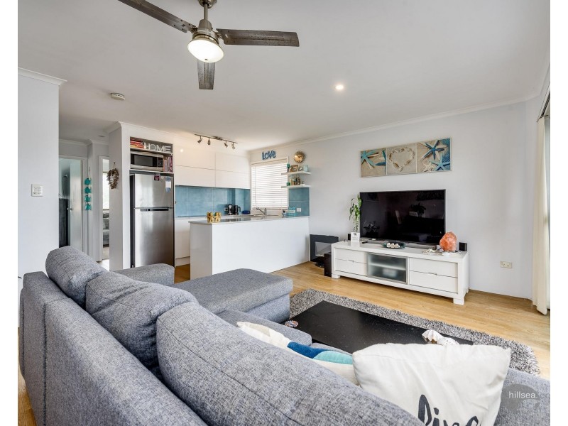 11/33-35 Whiting Street, Labrador QLD 4215