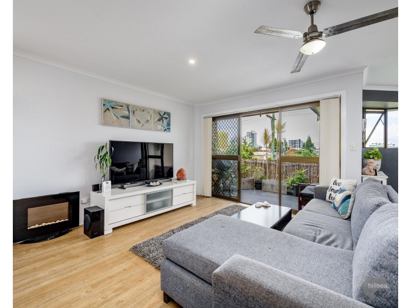 11/33-35 Whiting Street, Labrador QLD 4215