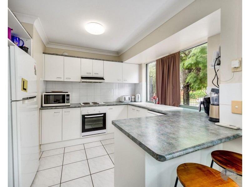 1/191 Greenacre Drive, Arundel QLD 4214