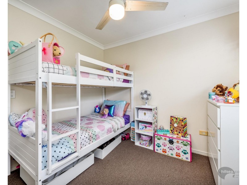 1/191 Greenacre Drive, Arundel QLD 4214