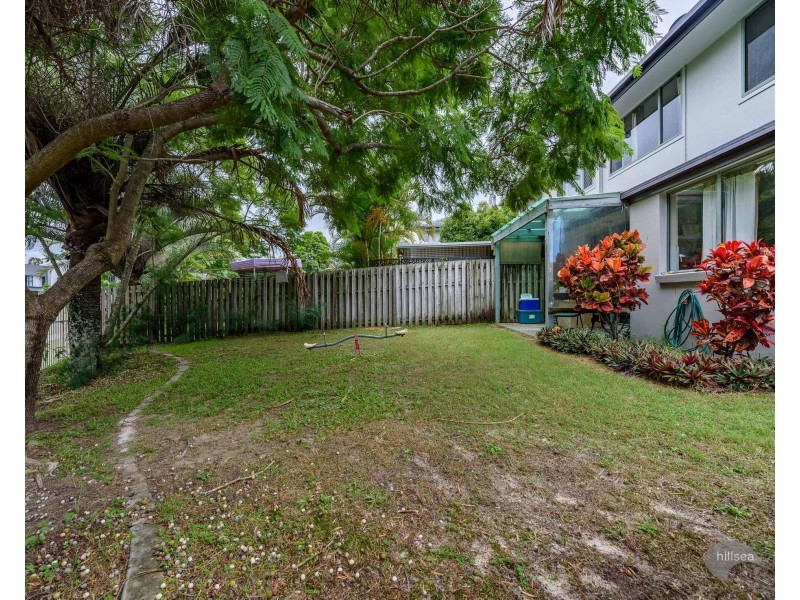 1/191 Greenacre Drive, Arundel QLD 4214