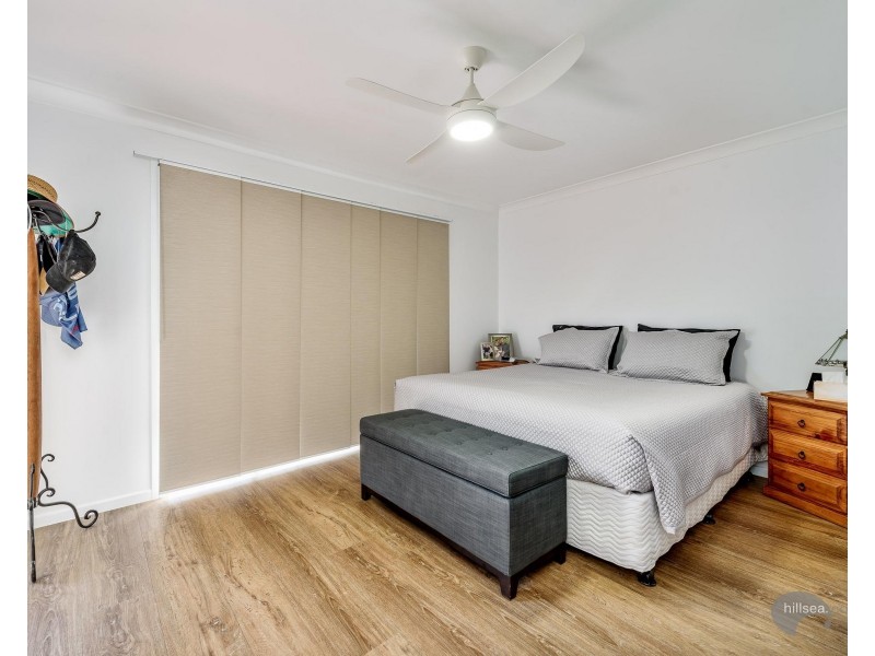 17 Hazeltine Place, Parkwood QLD 4214