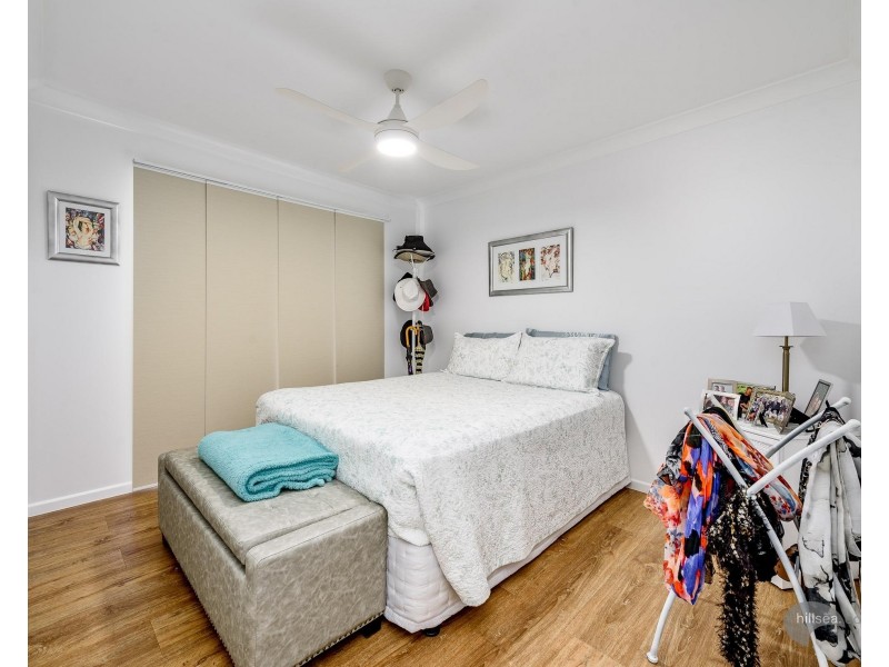 17 Hazeltine Place, Parkwood QLD 4214