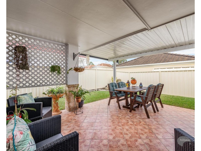 7 Leighanne Crescent, Arundel QLD 4214