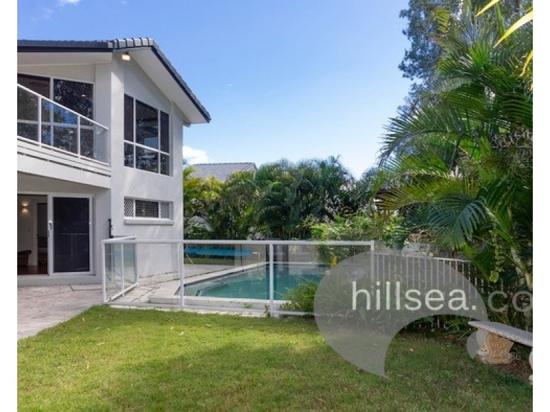 45 Chichester Drive, Arundel QLD 4214