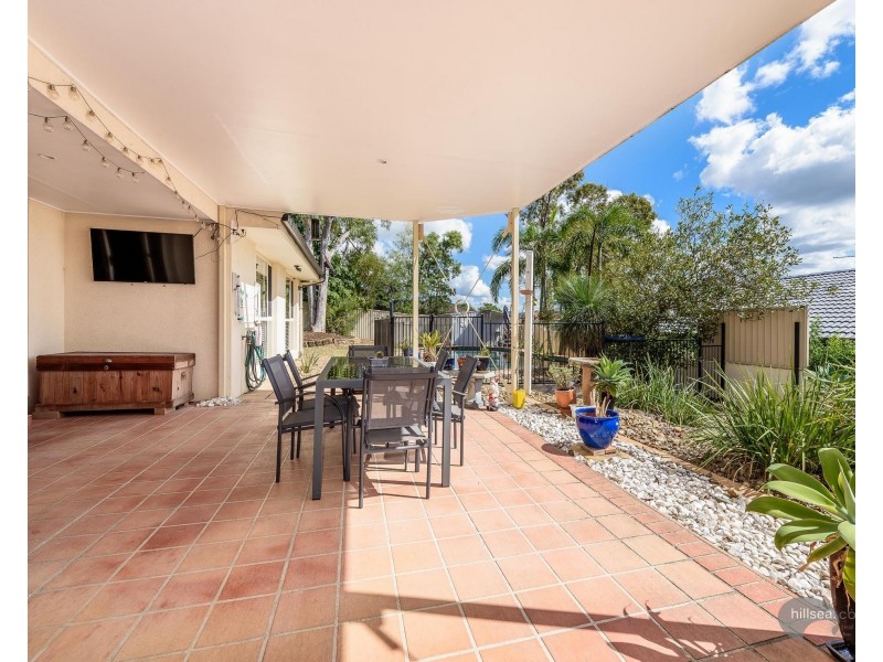 12 Pearson Close, Arundel QLD 4214