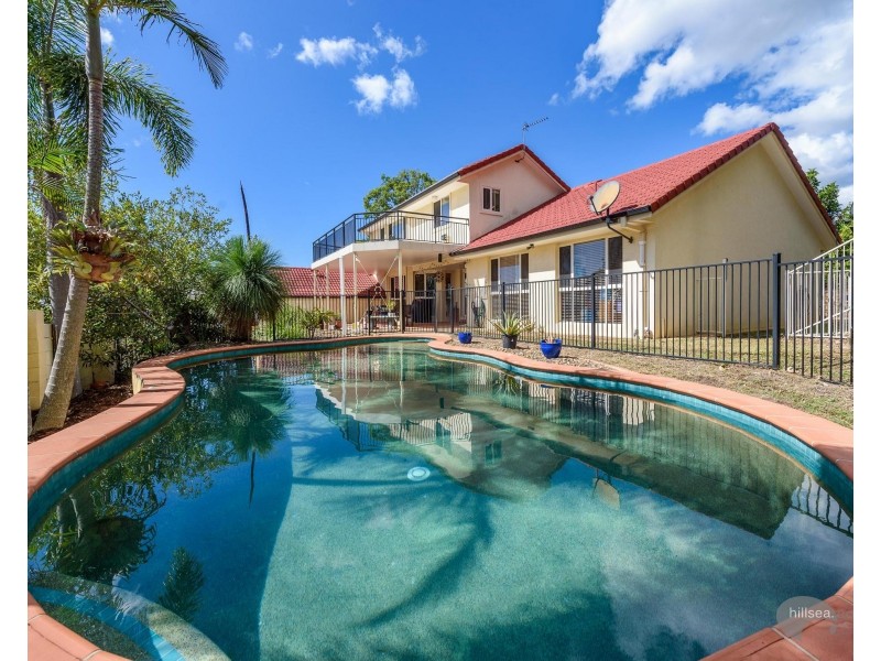 12 Pearson Close, Arundel QLD 4214