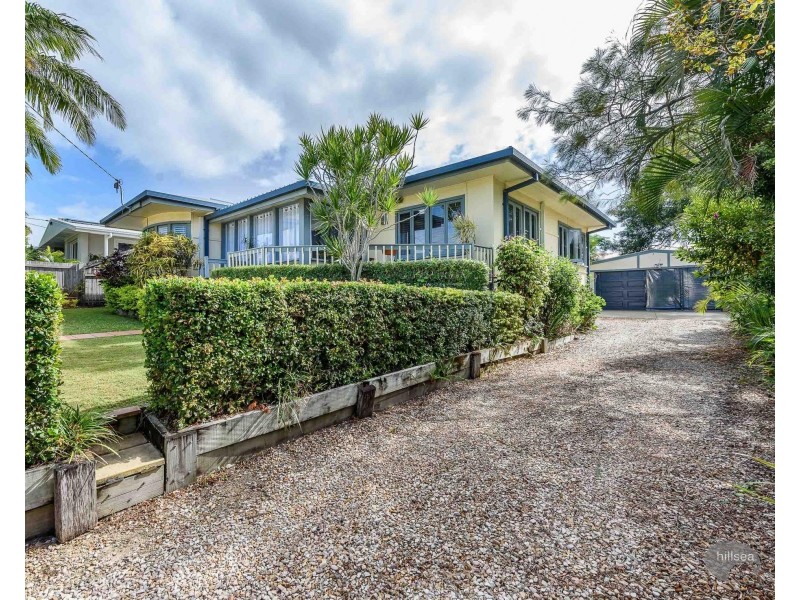 87 Central Street, Labrador QLD 4215