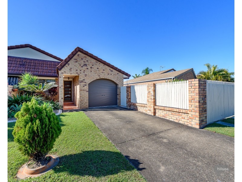 1/23 Brown Street, Labrador QLD 4215