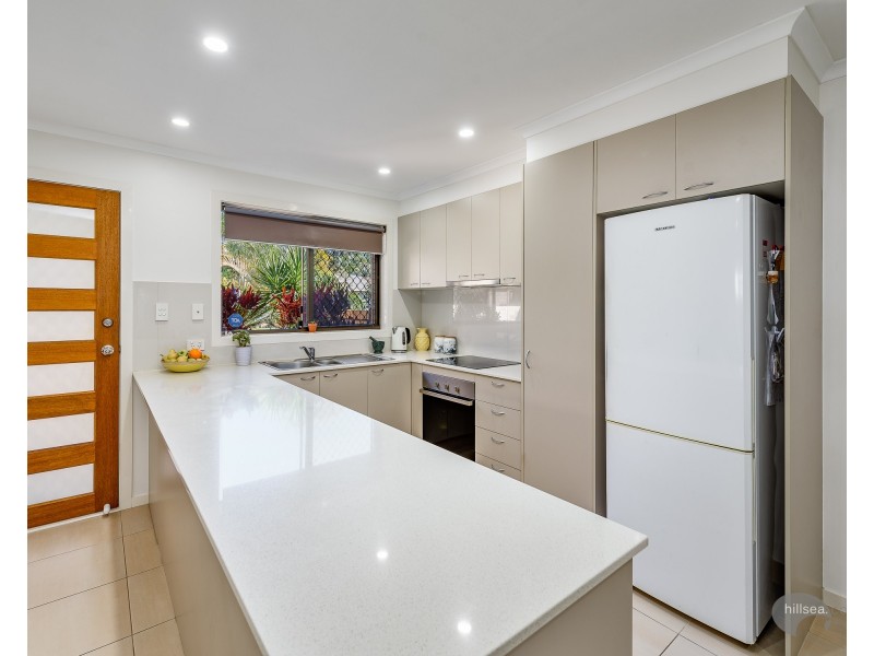 1/23 Brown Street, Labrador QLD 4215