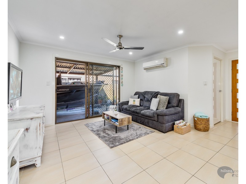 1/23 Brown Street, Labrador QLD 4215