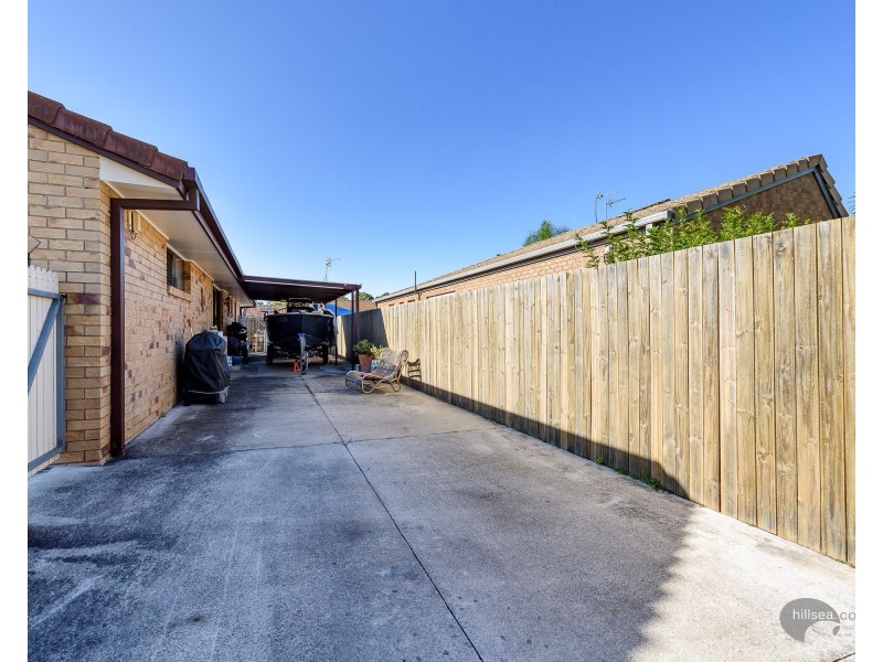 1/23 Brown Street, Labrador QLD 4215