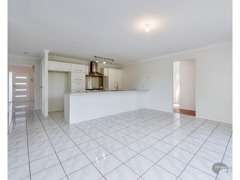 9 County Close, Parkwood QLD 4214