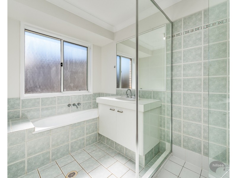 9 County Close, Parkwood QLD 4214