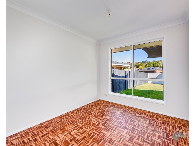 9 County Close, Parkwood QLD 4214