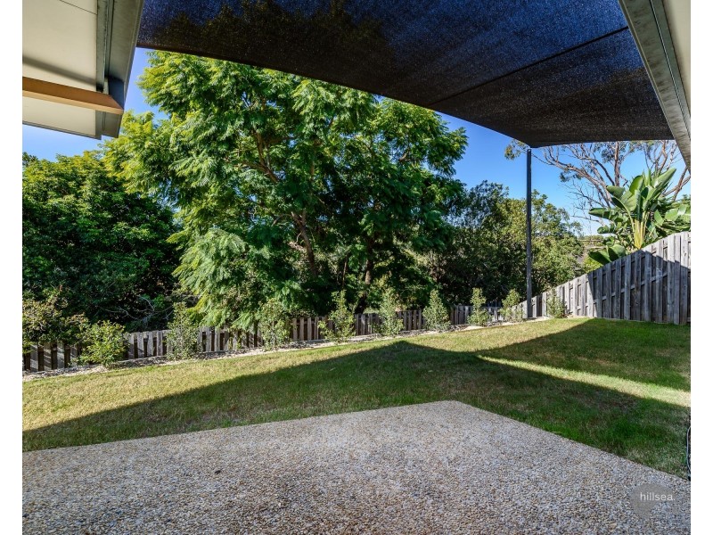 9 County Close, Parkwood QLD 4214