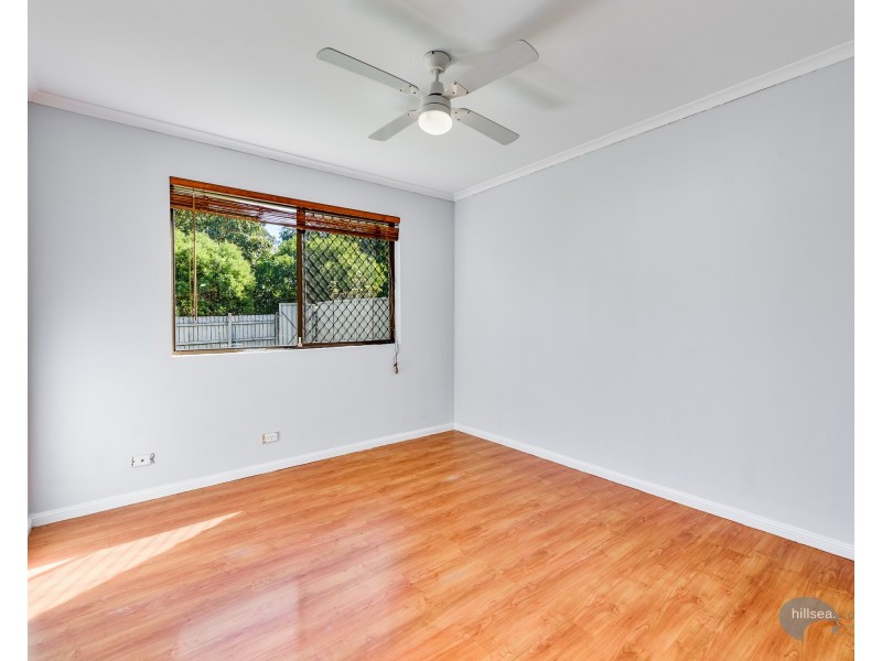 2/118 Kumbari Avenue, Labrador QLD 4215