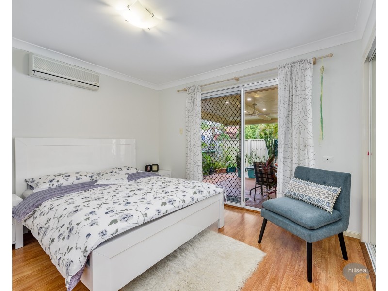 2/33 Kenny Drive, Labrador QLD 4215