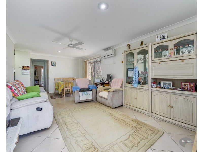 2/19 Liam Court, Labrador QLD 4215