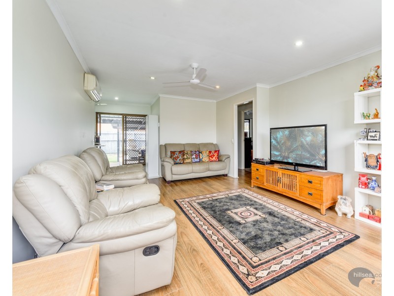 1/4 Kangaroo Avenue, Coombabah QLD 4216