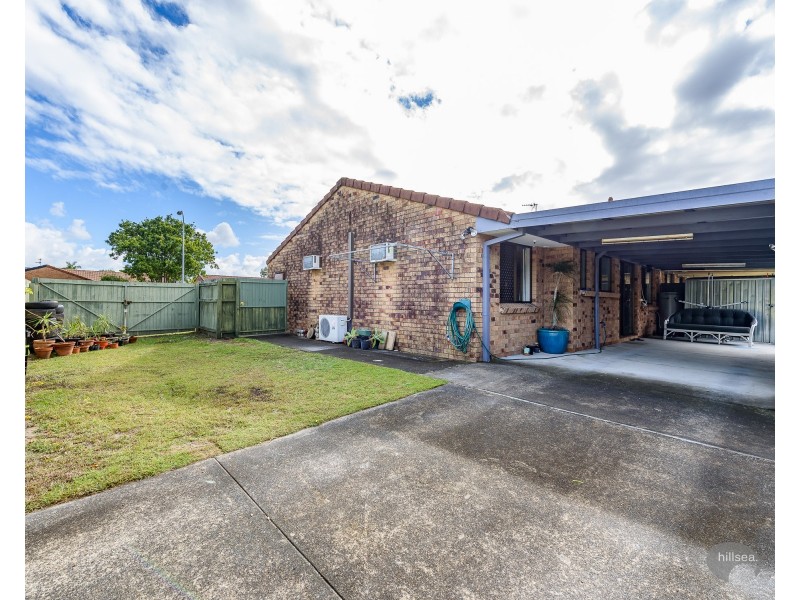 1/4 Kangaroo Avenue, Coombabah QLD 4216