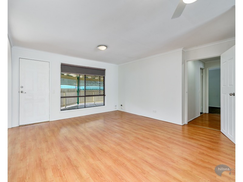 1/4 Mace Court, Labrador QLD 4215