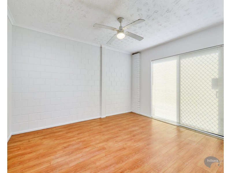 1/4 Mace Court, Labrador QLD 4215