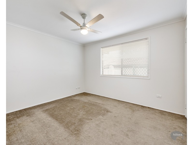 1/4 Mace Court, Labrador QLD 4215