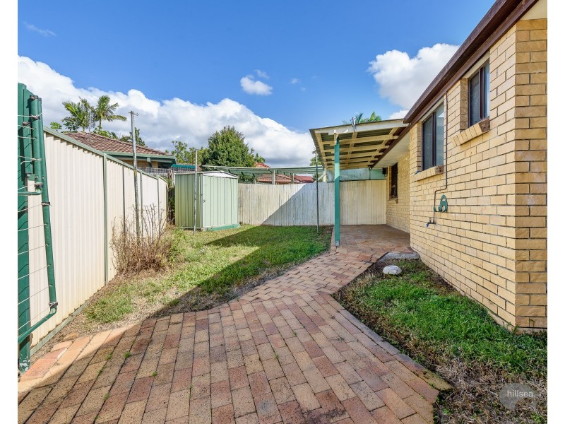 1/4 Mace Court, Labrador QLD 4215