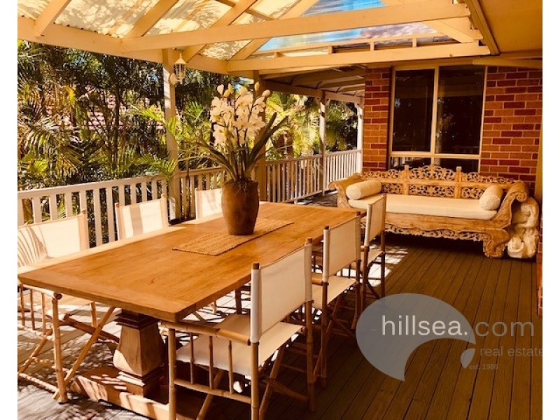 23 Morfantaine Terrace, Parkwood QLD 4214