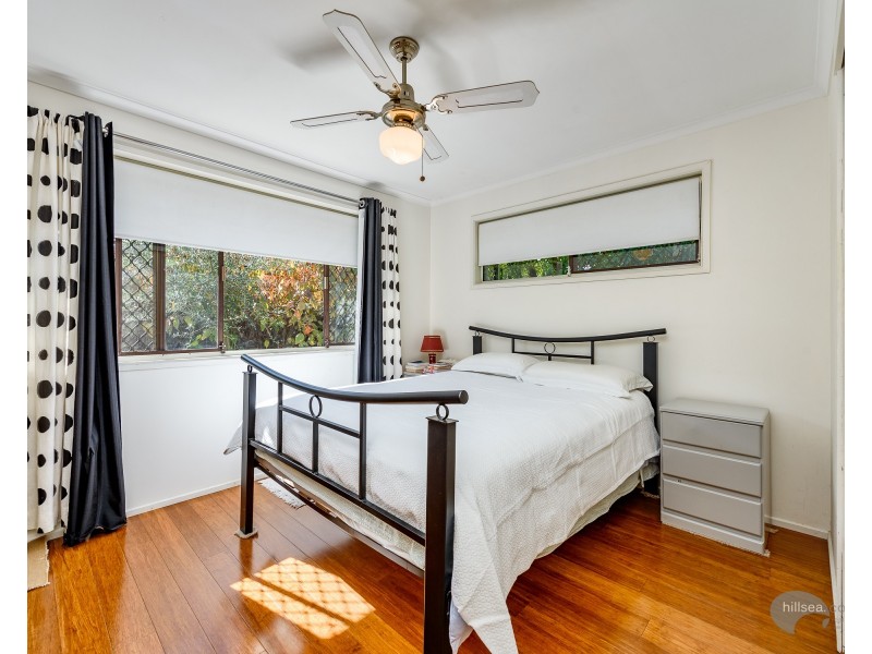 25 Morala Avenue, Biggera Waters QLD 4216