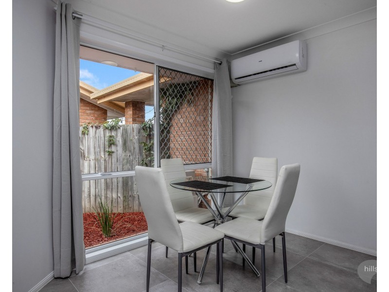 2/8 Calvary Court, Labrador QLD 4215