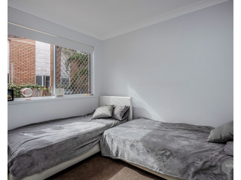 2/8 Calvary Court, Labrador QLD 4215