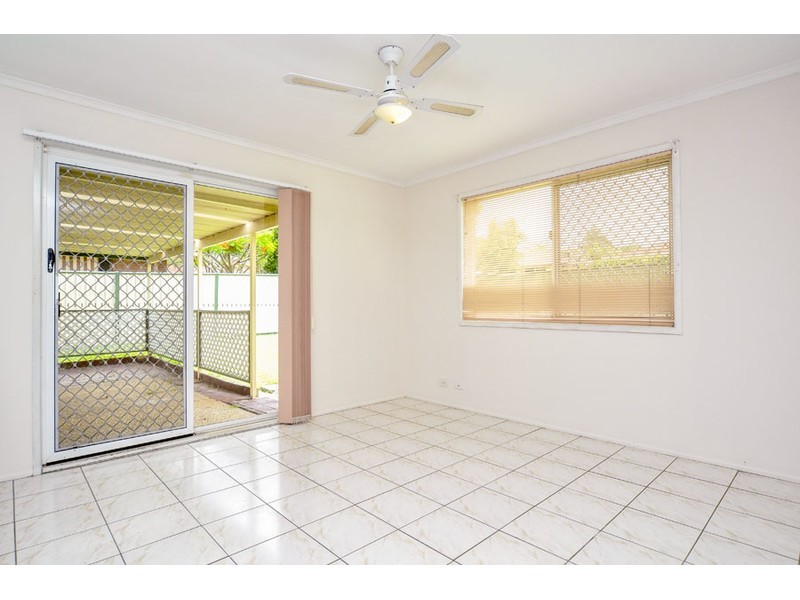 138 Olsen Avenue, Arundel QLD 4214