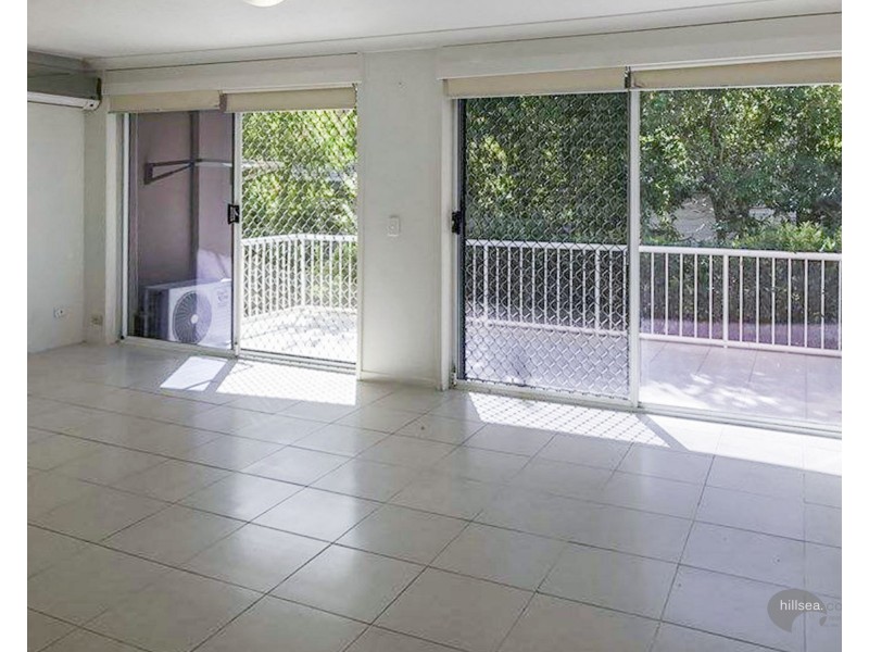 4/111 Frank Street, Labrador QLD 4215